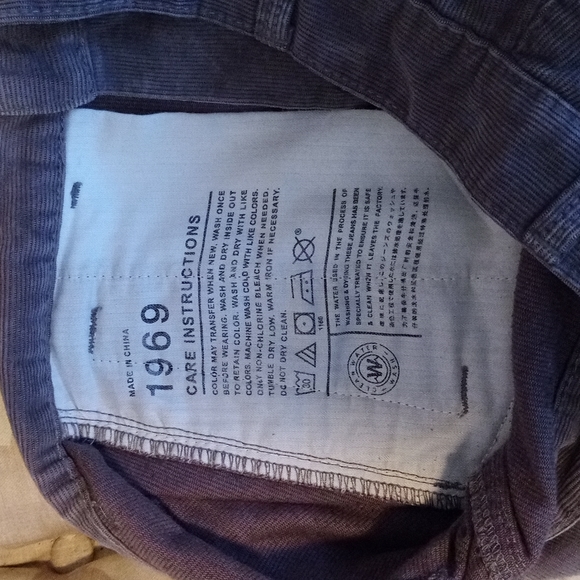 2/10 NWOT GAP 1969 CORDUROY PENCIL SKIRT with Pockets!!! - Picture 5 of 5